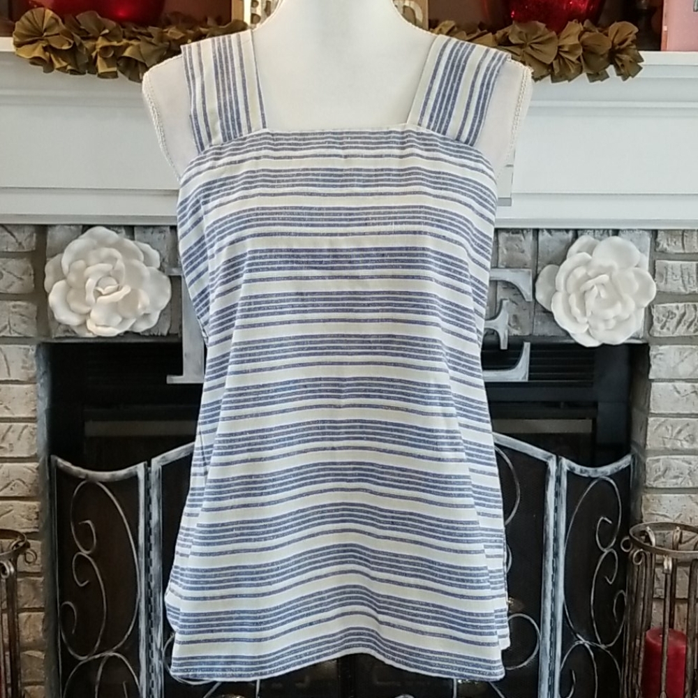 Linen Lux blue striped top, new with tags, size L